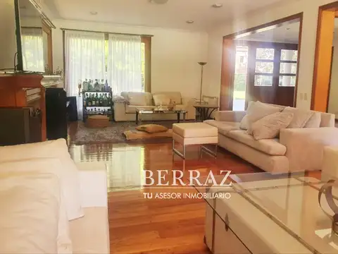 Casa en venta 6 ambientes en El Estribo Pilar lote de 2000 m2