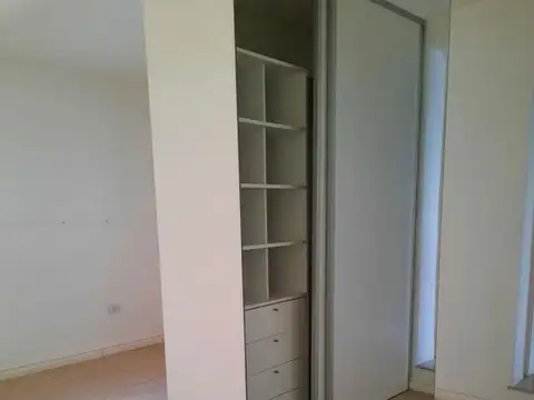 Depto Tipo Casa en Alquiler al Noreste