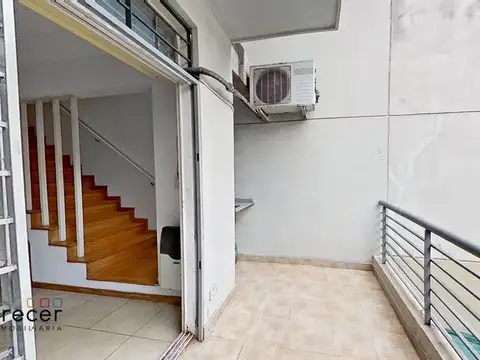 Depto Tipo Casa en Venta al Sudeste