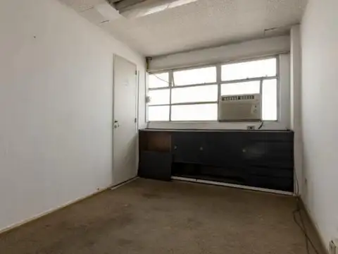 Oficina Monoambiente con 2 baños