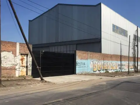 Galpon en Venta en Valentin Alsina, USD 2.500.000
