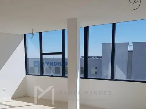 Oficina en Venta al Noroeste