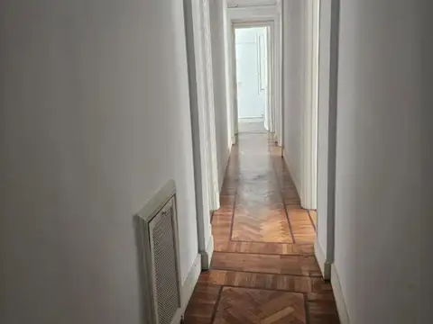 Oficina en Alquiler al Norte