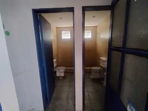 Local en Venta 60 años