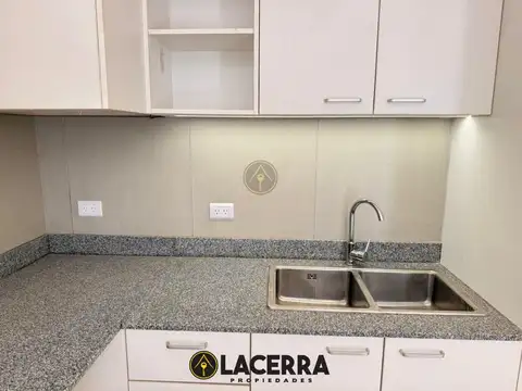 Depto Tipo Casa en Alquiler de 2 ambientes