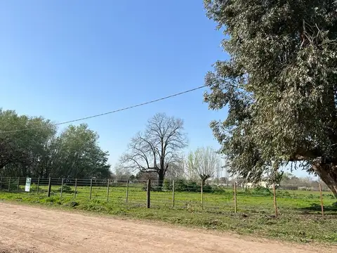 AMPLIO LOTE - CHACRA - LOTE - LOBOS -