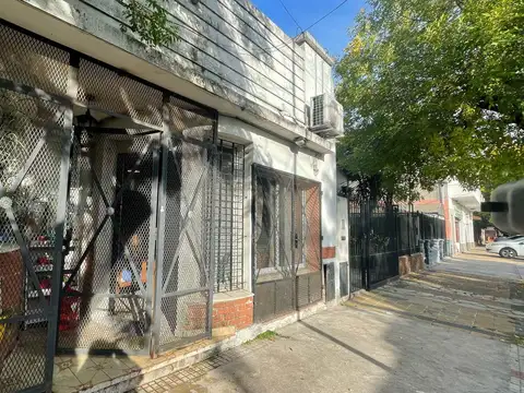 Venta Ph 3 ambientes en Banfield con terraza