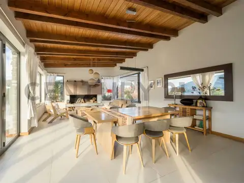 Miradores del Casco 100, Piso 0