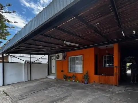 CASA EN VENTA TIGRE 7 AMBIENTES