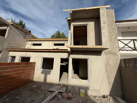 Casa en Venta en Mar Del Tuyu, USD 45.000