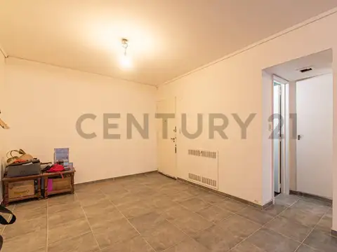 SAN MARTIN 900, Piso 0