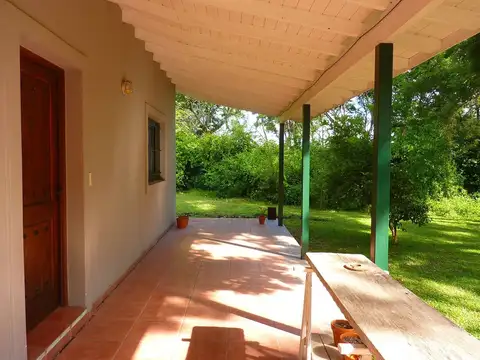 Casa 2 ambientes con 1 baño