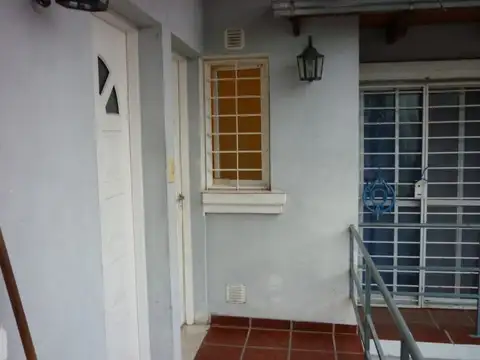 Don Bosco bis 281 , Piso 1