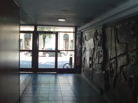 Av. Independencia 1800