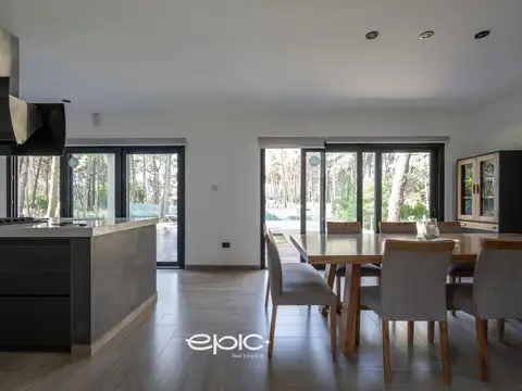 Casa en Venta en Pinamar, USD 429.000