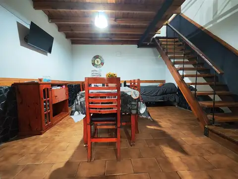 Depto Tipo Casa en Venta de 2 ambientes