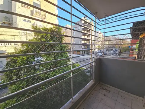 2 Amb Frente Balcón 2 Baños