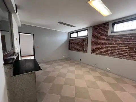 Oficina en Alquiler en Barrio Norte