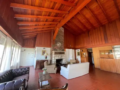 Casa en Alquiler Temporal en Pinamar, USD 2.300