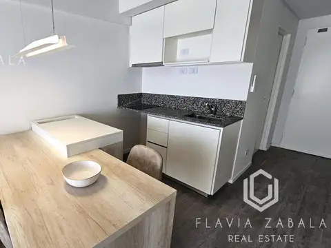 Venta departamento monoambiente. Balcón. Barracas