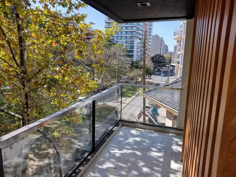 DEPTO 3 AMB A ESTRENAR EN VILLA LURO EN FRENTE A LA PLAZA