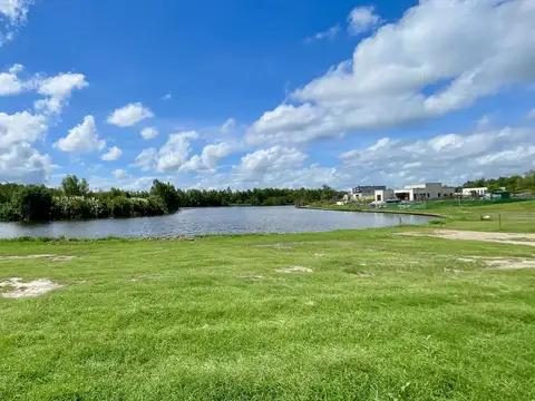 Terreno en Venta en El Cazal, USD 90.000