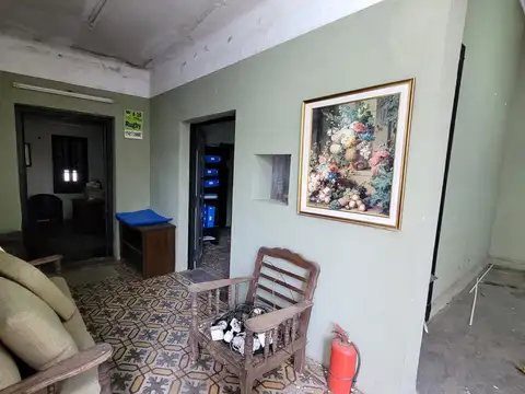 Avenida Mitre  al 946