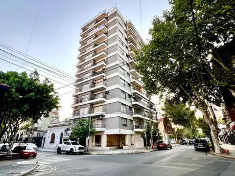 Carlos Tejedor al 200