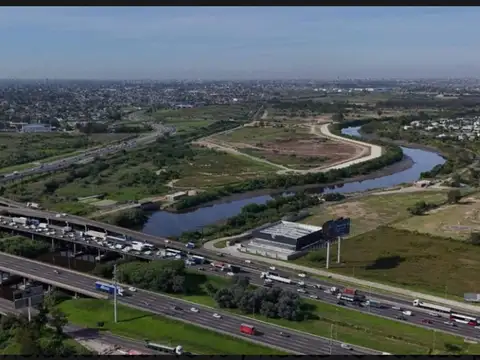 Terreno en Venta en Jose Leon Suarez, USD 1.166.000