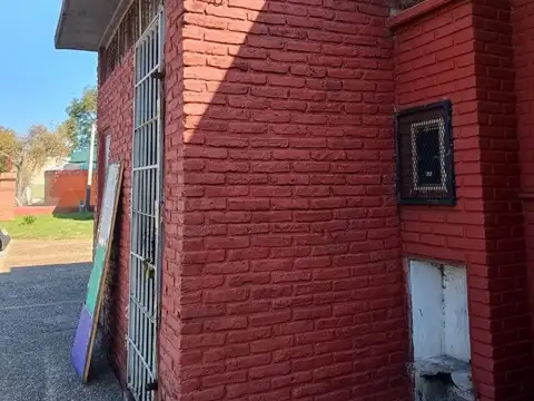 Local en Venta en Don Orione, USD 50.000