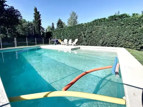 Casa en Alquiler de 3 dormitorios