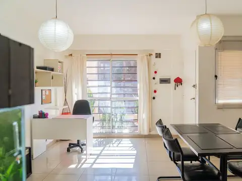 Depto Tipo Casa 2 ambientes con 1 baño