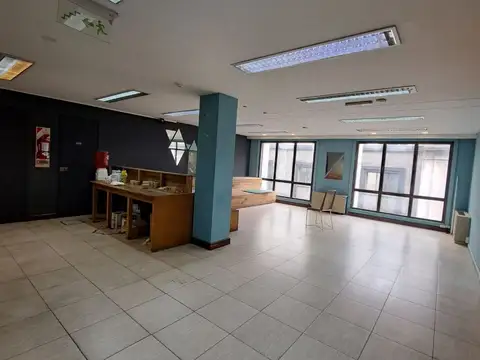 Oficina en Alquiler en Centro, USD 2.000