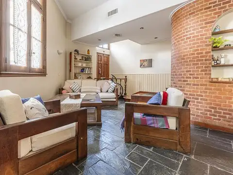 Depto Tipo Casa en Venta de 4 ambientes