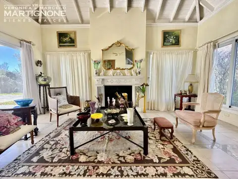 Casa 4 ambientes con 3 baños