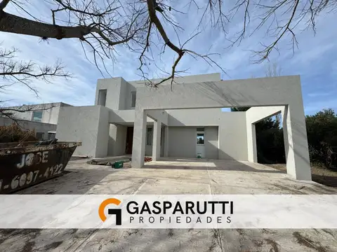 Casa en Venta en El Cantón Norte a La Laguna