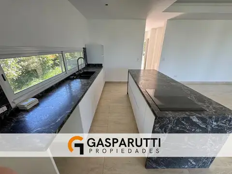 Casa en Venta al Noreste