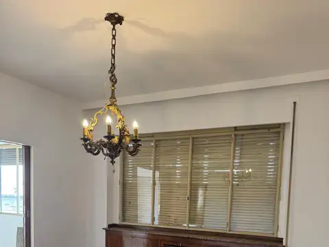 Departamento en venta en Centro - Semipiso - con balcon al frente