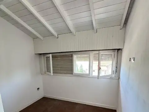 Depto Tipo Casa en Venta de 2 ambientes