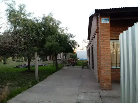 Casa 4 ambientes con 1 baño