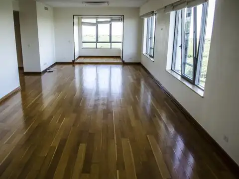 Departamento en Alquiler de 4 ambientes