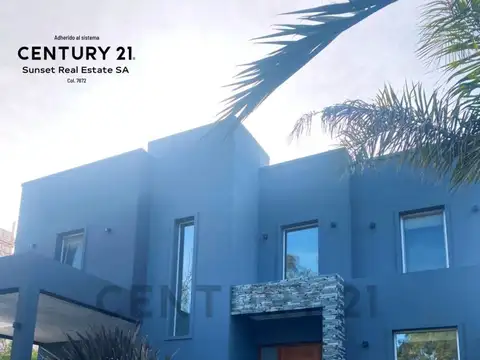 Autopista Ricardo Balbín 1700, Piso 0