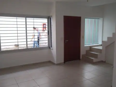 Casa en Alquiler de 3 dormitorios