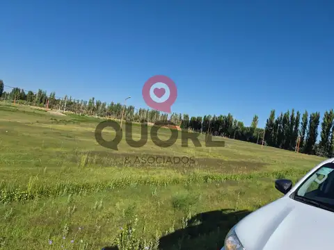 Terreno en Venta en Contralmirante Cordero, USD 14.900