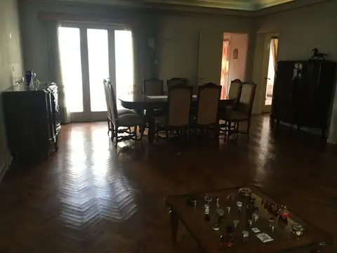 Casa en Venta en Centro De Lujan, USD 200.000