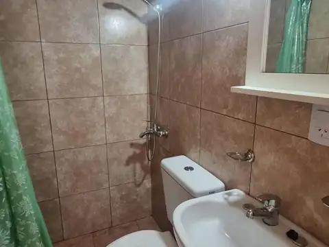 Depto Tipo Casa 2 ambientes con 1 baño