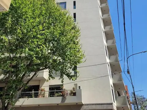 Martiniano Leguizamón 7-8°A