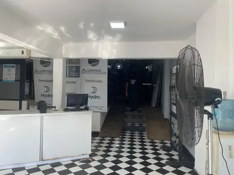 Galpon en Venta en Barrio Lavalle, USD 200.000