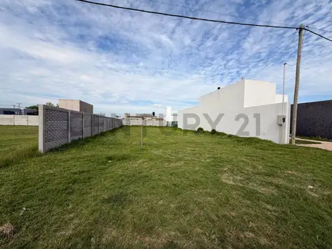 Terreno en Venta en Bella Italia, USD 28.000