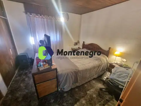 Casa - Venta - Argentina, Berazategui - Calle Lisandro de la Torre 2300